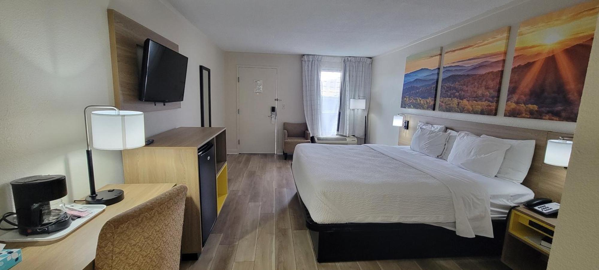 Days Inn By Wyndham Salem Esterno foto